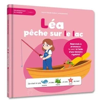 Léa pêche sur le lac