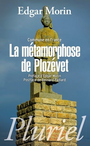 La métamorphose de Plozévet. Commune en France
