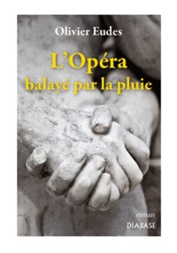 L'Opéra balayé par la pluie