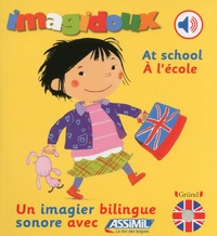 Fani Marceau et Claire Le Grand - A l'école.