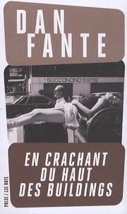 En crachant du haut des buildings