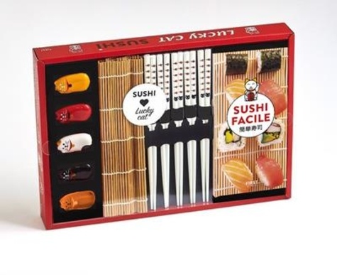  First - Sushi Lucky cat - Sushi facile. Coffret avec 5 paires de baguettes, 5 repose-baguettes, 1 natte et 1 livre de recettes.