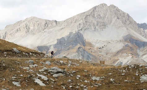 Miroir du Tour. Voyage sur les étapes de légende du Tour de France