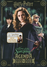  Gallimard Jeunesse - Agenda Harry Potter : fières d'etre sorcières.