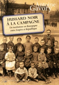 Hussard noir à la campagne