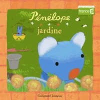 Pénélope jardine