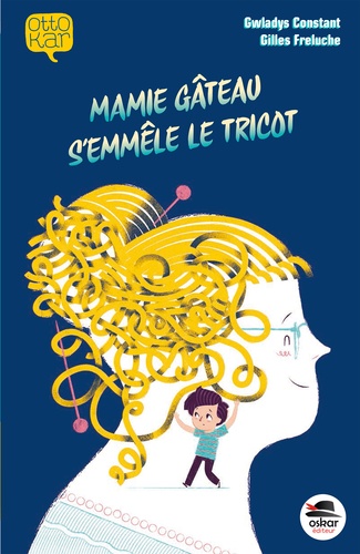 Mamie gâteau s'emmêle le tricot