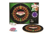 Coffret Apéro Casino - Apéro casino avec 1 plateau tournant en bois, 8 sous-verres, 25 piques apéro.pdf