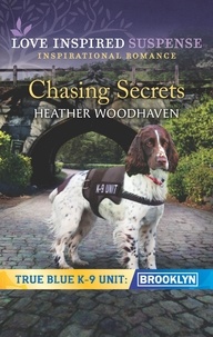 Heather Woodhaven - Chasing Secrets.