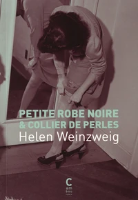 Petite robe noire & collier de perles
