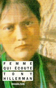 Femme qui écoute