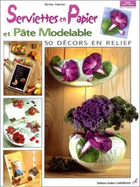Serviettes en papier et pâte modelable