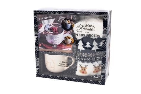 Boissons chaudes, pour pieds froids. Avec 1 paire de chaussettes doublées polaires et antidérapantes, 1 mug en céramique gravé et 1 livre de 22 recettes réconfortantes