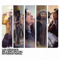 Les déesses de arc-en-ciel international