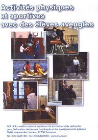 Activités physiques et sportives avec des élèves aveugles