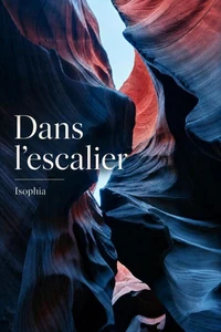 Dans l’escalier