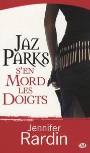 Jaz Parks s'en mord les doigts