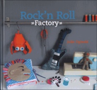 Julie Oginski - Rock'n roll factory.