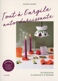 Tout à l'argile auto-durcissante