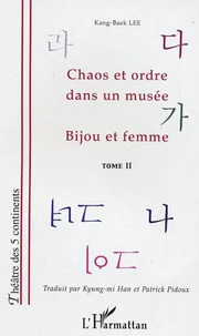 Chaos et ordre dans un musée, Bijou et femme