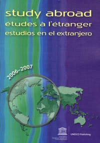 Karima Pires - Etudes à l'etranger - Edition trilingue français-anglais-espagnol.