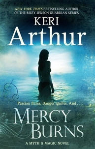 Keri Arthur - Mercy Burns - Number 2 in series.