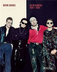 U2 in camera