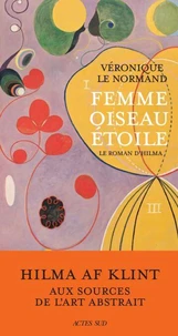 Femme oiseau étoile