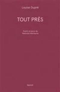 Tout près