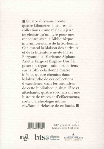 Des écrivains à la bibliothèque de la Sorbonne