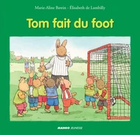 Tom fait du foot