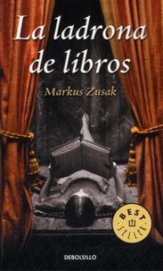 Markus Zusak - La ladrona de libros.