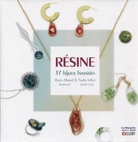 Résine, 37 bijoux fantaisie