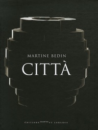 Martine Bedin et Vitaliano Lopez - Citta - Dix-sept Vases et Autres Objets blancs.