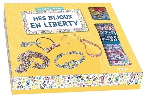 Mes bijoux en liberty. Avec 1 pompon, 1 grelot, 1 barette, 1 anneau, 1 chaîne-bille