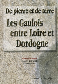Max Aubrun - De pierre et de terre, les Gaulois entre Loire et Dordogne.