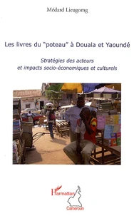 Les livres du "poteau" à Douala et Yaoundé