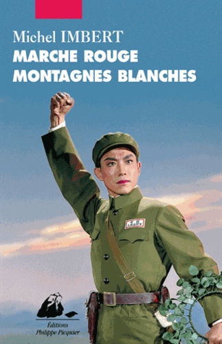 Marche rouge montagnes blanches - Occasion