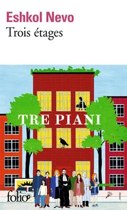 Trois étages