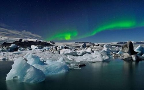 Islande. L'île inachevée