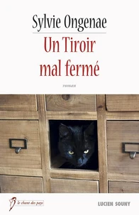 Un tiroir mal fermé