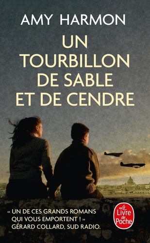 Un Tourbillon De Sable Et De Cendre
