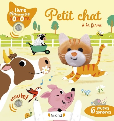 Petit Chat À La Ferme