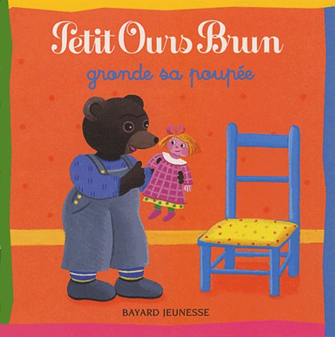 Petit Ours Brun Gronde Sa Poupée