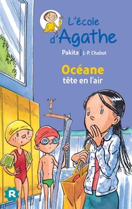 Océane tête en l'air
