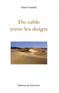 Du sable entre les doigts