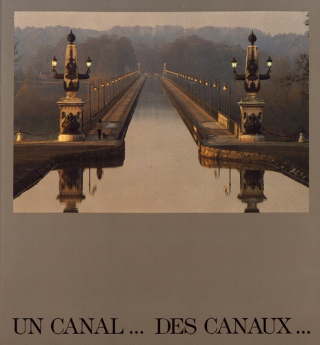 Pierre Pinon - Un canal... des canaux... - Exposition présentée à Paris du 7 mars au 8 juin 1986 dans le cadre de la Conciergerie.