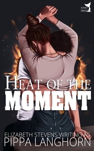  Pippa Langhorn et  Elizabeth Stevens - Heat of the Moment - Kinky Siren Shorts, #1.