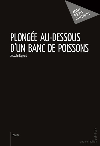 Plongée au-dessous d'un banc de poissons