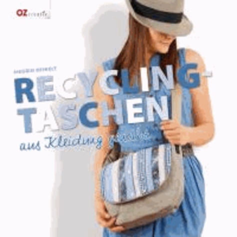 Recycling-Taschen - aus Kleidung genäht.